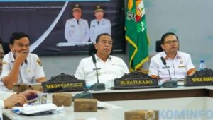 Peluncuran Indikator MCP KPK RI Bupati Karo Bersama Wabup Ikut Zoom Meeting