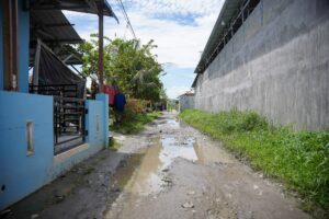 Tinjau Jalan Medan Baru Platina IV, Rico Waas: Insyaallah, Senin Mulai Diperbaiki