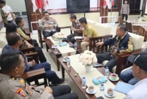 Kapolres Labuhanbatu Terima Audiensi BKAG dan Panitia Paskah Oikumene