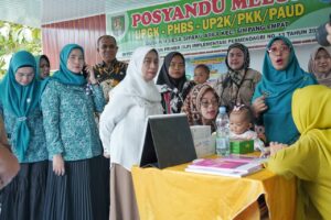 Wakil Ketua PKK Sumut Kunjungi Posyandu dan PAUD di Asahan