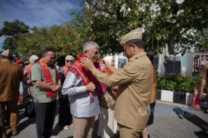 Bupati Antonius Ginting Terima Kunjungan Ketum Karo Foundation