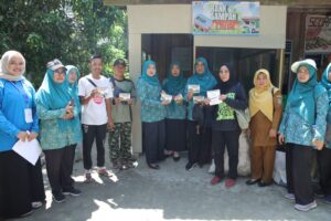 Ketua TP PKK Asahan Monitoring Lomba Hatinya PKK Tingkat Sumut di Desa Banjar