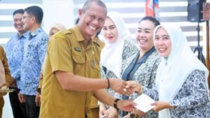 Bupati Labuhanbatu Canangkan Bulan Bakti Sosial IBI KB-Kesehatan 2025