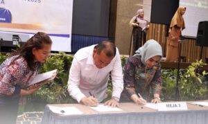 Bupati Karo Teken Pakta Integritas Wujudkan SPMB Bersih
