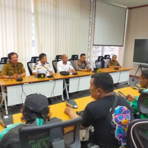 Frans Dante Ginting Terima Aspirasi Driver Ojol