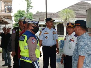 Dishub Sumut dan Tim Gabungan Tingkatkan Pengawasan Operasional Bus dan Pool di Jalan Jamin Ginting