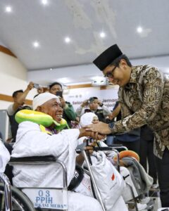 Rico Waa Lepas 239 Jemaah Calon Haji Asal Medan