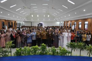 Perempuan Bawa Terang, Paskah DWP Sumut Jadi Simbol Kasih, Persatuan, dan Pengabdian