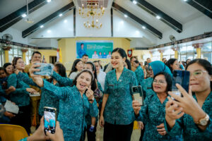 Maksimalkan Program, Kahiyang Ayu Ajak Seluruh Anggota PKK Perluas Kemitraan