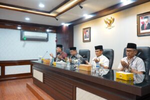 Rico Waas Lepas Kafilah Medan ke Ajang STQH ke-19 Sumut