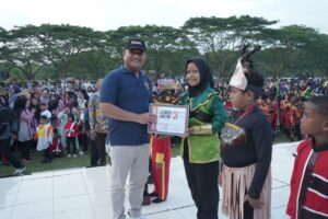 Wabup Asahan Tutup Marching Festival III