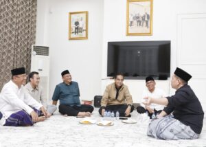 Rico Waas Hadiri Tahlilan dan Sampaikan Rasa Duka Atas Meninggalnya Kakak Wakil Walikota Medan