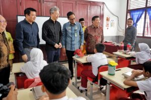 Walikota Medan dan Dubes Tiongkok Tinjau Pemberian MBG