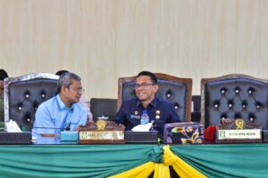 Zakiyuddin Ikuti Sidang Paripurna Pemandangan Umum Fraksi-fraksi DPRD Medan