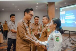 Rico Waas Tekankan Pentingnya Integritas dan Profesionalisme