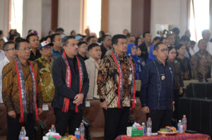 Festival Kemudahan dan Perlindungan Usaha Mikro, Gubsu Bobby Nasution Beri Hadiah Gratis Cicilan Kredit Setahun untuk UMKM
