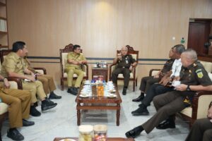 Gubsu Bobby Nasution dan Kajatisu Bahas Program Restorative Justice