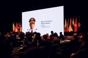 Rico Waas Hadiri ASEAN Governors and Mayors Forum