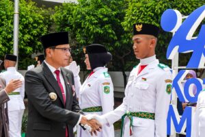 Rico Waas Kukuhkan Paskibraka Kota Medan 80 Tahun Kemerdekaan RI Tahun 2025
