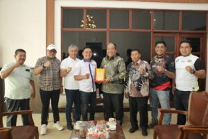 Bupati Lepas Kontingen Asahan Ikuti Liga Futsal Nasional di Solo
