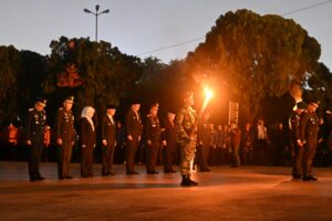 Gubsu Bobby Nasution dan Wagubsu Surya Ikuti Renungan Suci di Makam Pahlawan Bukit Barisan