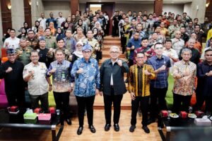 Kunker Praktik Bersama Perangkat Daerah dan Camat, Rico Waas Bangun Sinergi dengan Pemko Bandung