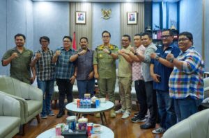 Rico Waas: Keterbukaan Adalah Hak Masyarakat, Media Jadi Penggerak