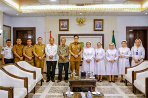 Rico Waas Sambut Baik Perayaan 100 Tahun Kongregasi Fransiskanes Santa Elisabeth