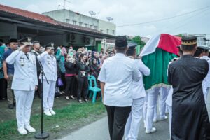 Rico Waas Sampaikan Dukacita Atas Meninggalnya Camat Medan Amplas