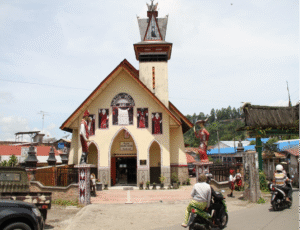 Museum Pusaka Karo Lahir dari Rasa Kepedulian Sang Pastor Leo Joosten