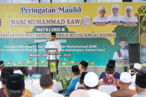 Hadiri Maulid di Medan Marelan, Rico Waas Ajak Warga Medan Terapkan Sikap Sabar, Jujur, Adil, dan Dermawan