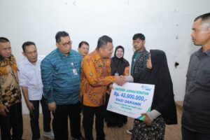 4.900 Pekerja Rentan di Asahan Terima Kartu BPJS Ketenagakerjaan dari Wakil Bupati Rianto