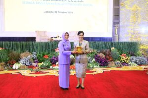 Tingkatkan Literasi Keuangan, OJK Edukasi Dharma Pertiwi TNI