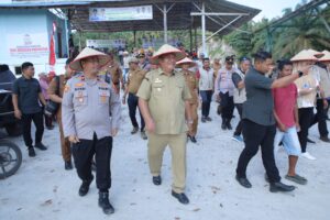 Bupati Asahan Hadiri Panen Raya Jagung di Tinggi Raja