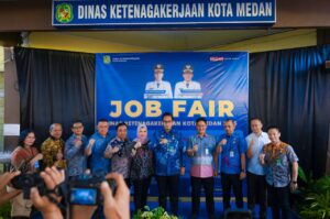 Rico Waas Komitmen Atasi Permasalahan Lapangan Pekerjaan