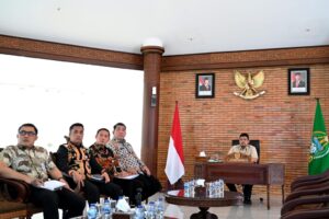 Bobby Nasution dan Ketua DEN Luhut Matangkan Program 2026