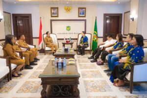 Apresiasi Program Kemanusiaan Lions Club, Rico Waas : Bisa Sinergi dengan Pemko Medan