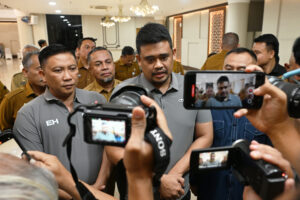 Gubsu Bobby Nasution Komit Penuhi Hak Digital Masyarakat Sumut