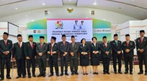 Bupati Karo  Antonius Ginting Lantik 14 Pejabat Eselon II