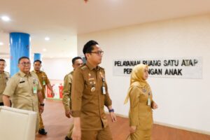 Pastikan Berjalan Optimal Pasca Banjir Rico Waas Kunjungi MPP Kota Medan