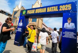 Sambut Natal dan Tahun Baru, Rico Waas Buka Pasar Murah Pemko Medan