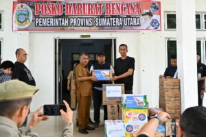 Posko Darurat Bencana Pemprovsu Terima Bantuan Logistik dan  Gratis Internet Starlink dari Komdigi