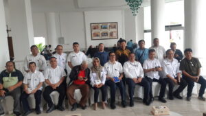 Pemprovsu Bersama Pemerintah Pusat dan Kabupaten/Kota Kolaborasi Selesaikan Masalah Distribusi Logistik akibat Banjir dan Longsor