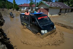 Aliran Sungai Mulai Lancar, Akses ke Tukka Tapteng Perlahan Normal