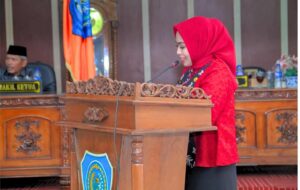 Bupati Labuhanbatu Sampaikan Ranperda Kawasan Tanpa Rokok di Paripurna DPRD
