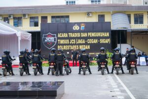 Pengukuhan Timsus JCS Polrestabes Medan. Komitmen Wujudkan Medan Yang Aman, Tertib dan Humanis