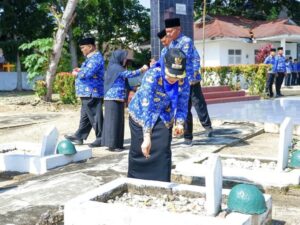 Peringati HUT Korpri, Pemkab Labuhanbatu Gelar Upacara dan Ziarah di TMP