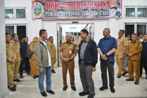 Wagubsu Terima Bantuan Rp1 Miliar dan Logistik dari Pekanbaru untuk Korban Bencana
