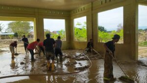 Wamendagri Apresiasi Bantuan Walikota Medan untuk Aceh Tamiang