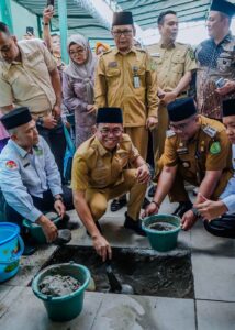 Wakil Walikota Medan Letakkan Batu Pertama Pembangunan Masjid At-Tawwabin